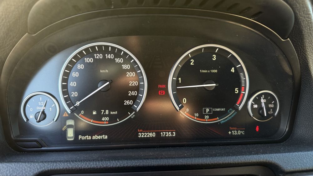 BMW 530d GT 2009 – Conforto e Performance sem Igual!