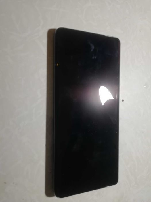 Дисплейний модуль Samsung S21 ultra неробочий?