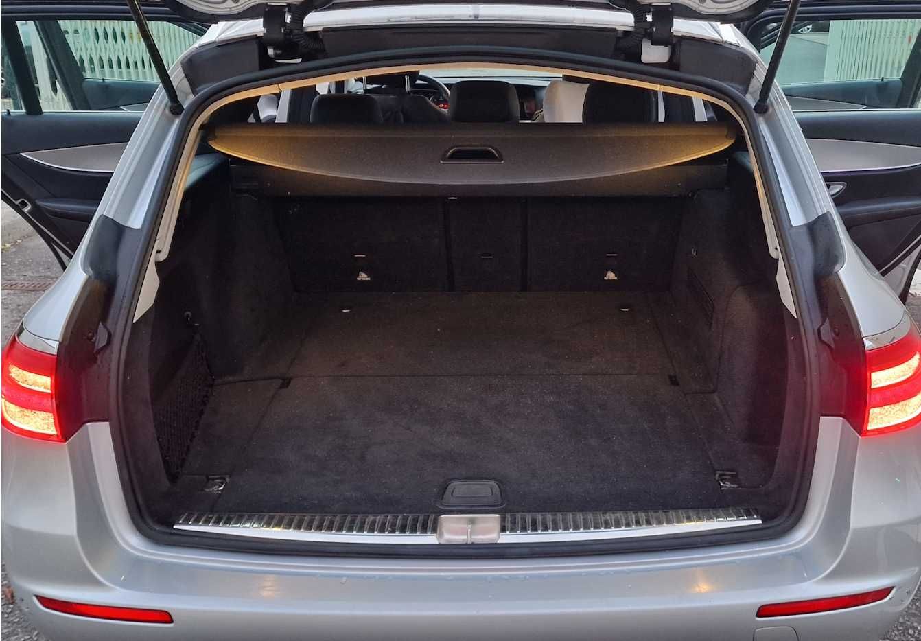 Mercedes E220 Station Avantgarde Set 2017