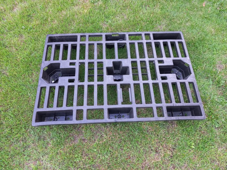 Paleta plastikowa 120x80 czarna