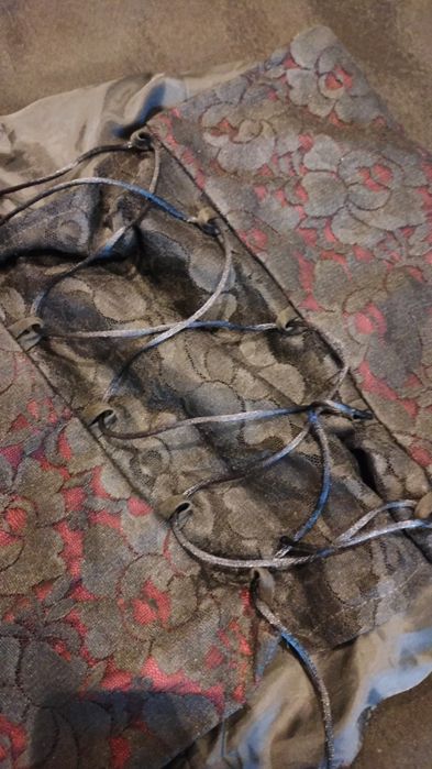 Dwuczęściowa sukienka w stylu rockowym vintage sylwester studniówka