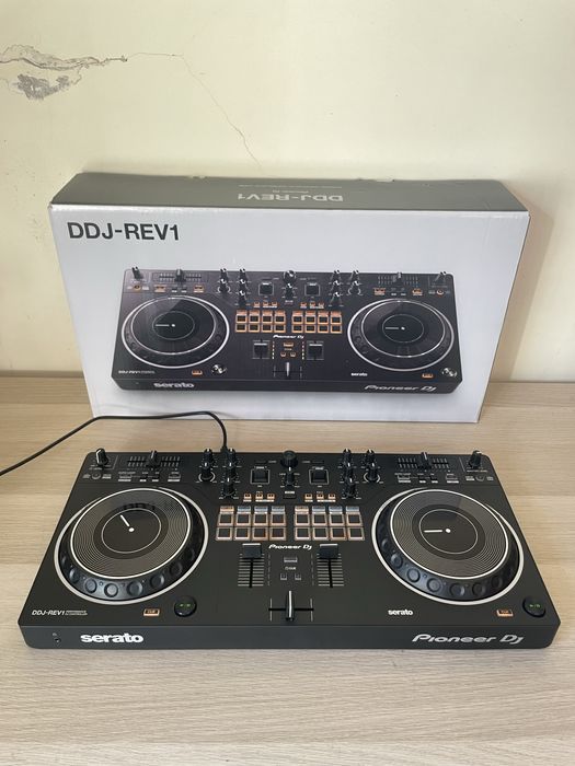 Pioneer DJ DDJ-REV1 Controladora DJ
