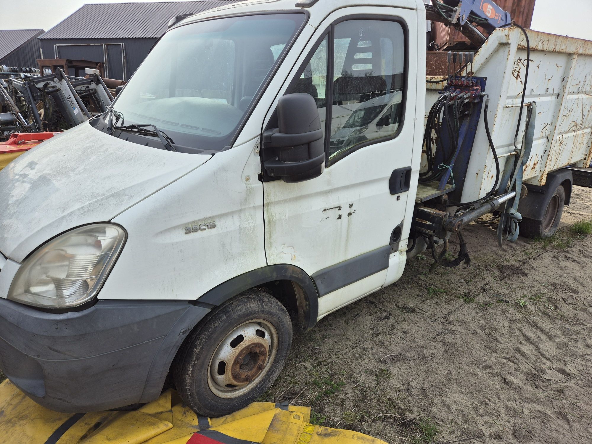 Iveco Daily 35C15 3.5 tony HDS wywrtoka kontener 3.0 150 koni blizniak