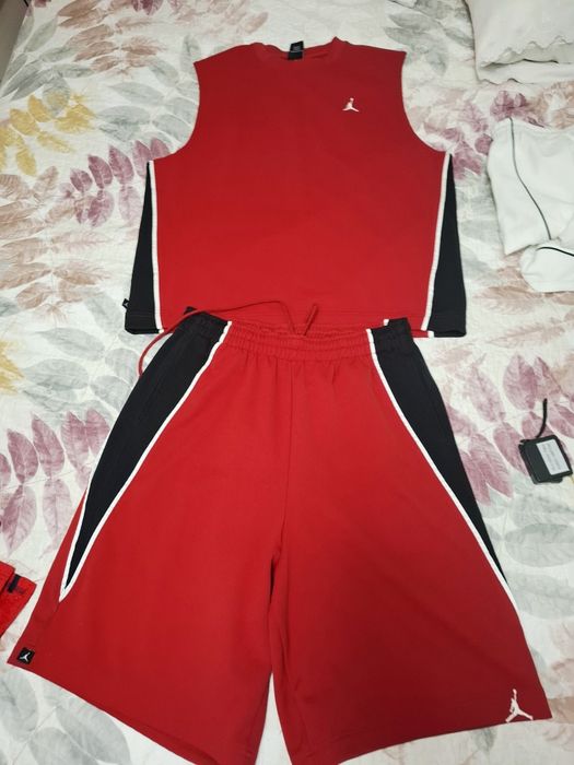 Conjunto camisola calção Jordan, Branco e vermelho Basquetebol
