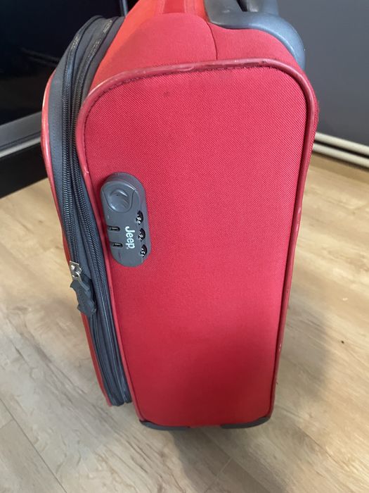 Валіза вживана хороший стан