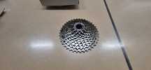 Kaseta Shimano Cues CS-LG400-10.