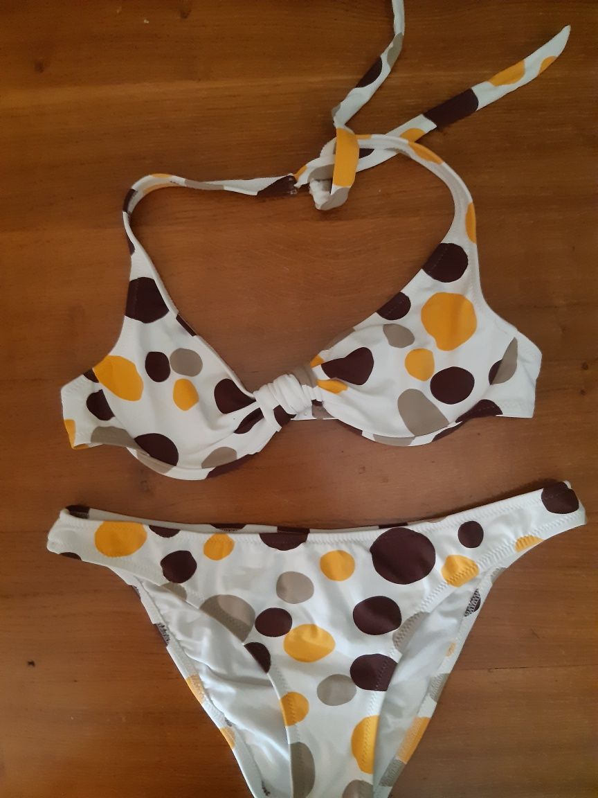 Nowe, urocze i zgrabne bikini kropki r XS