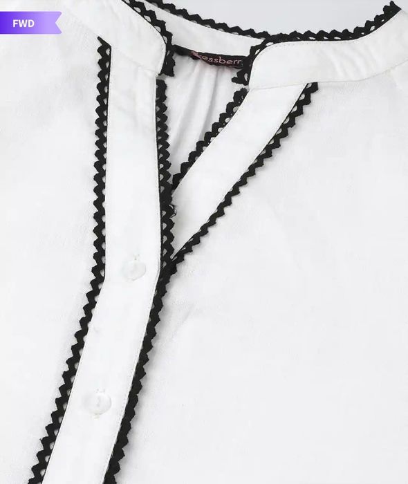 Белая рубашка вышиванка оверсайз Merser&Medison