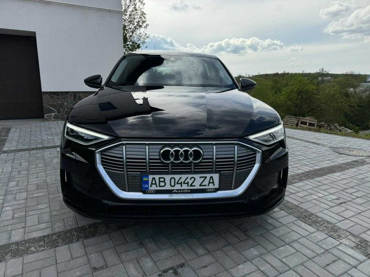 Продам Audi E Tron 2021