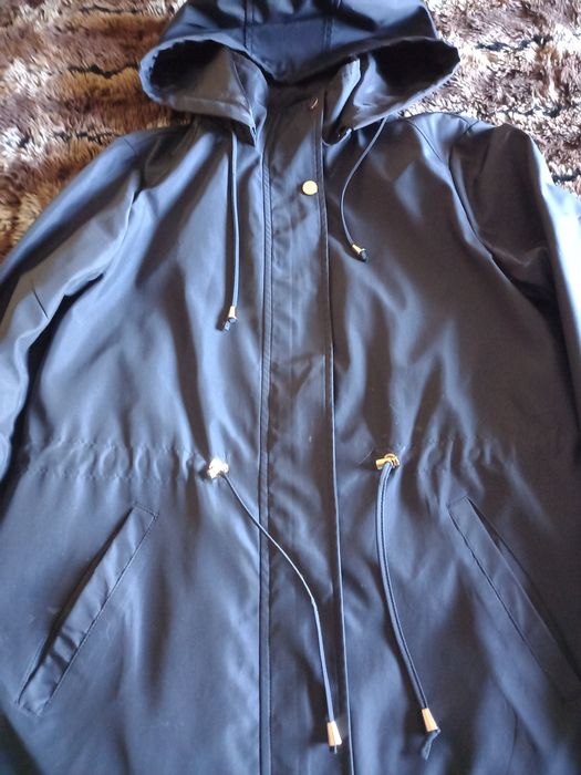 Parka preta de senhora