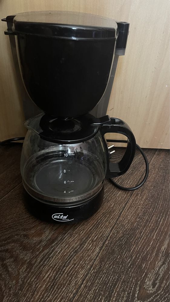 Кофемашину Kaffeemaschine CM1090 Gs