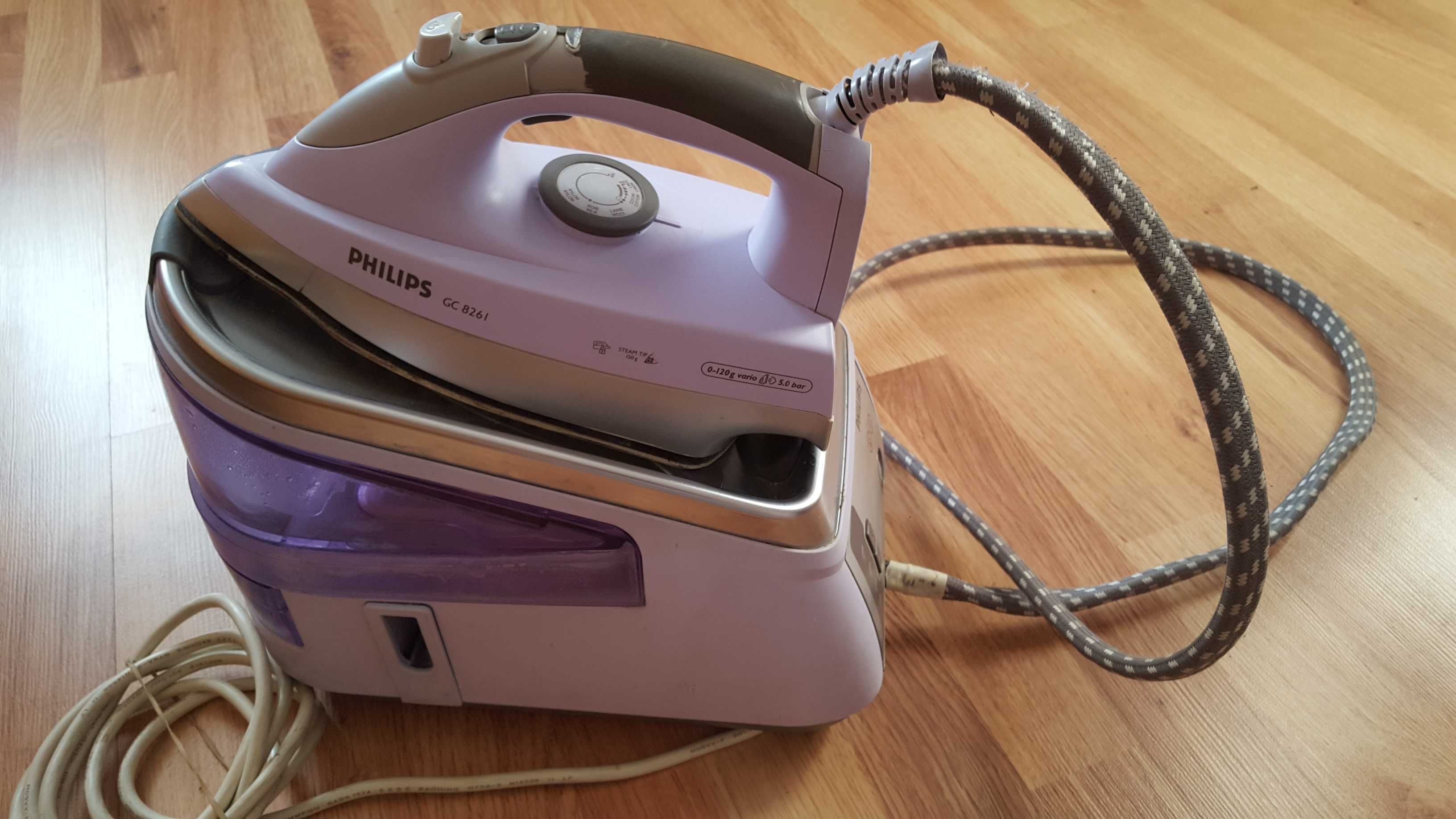 Philips stacja generator pary model GC 8261 careeza żelazko