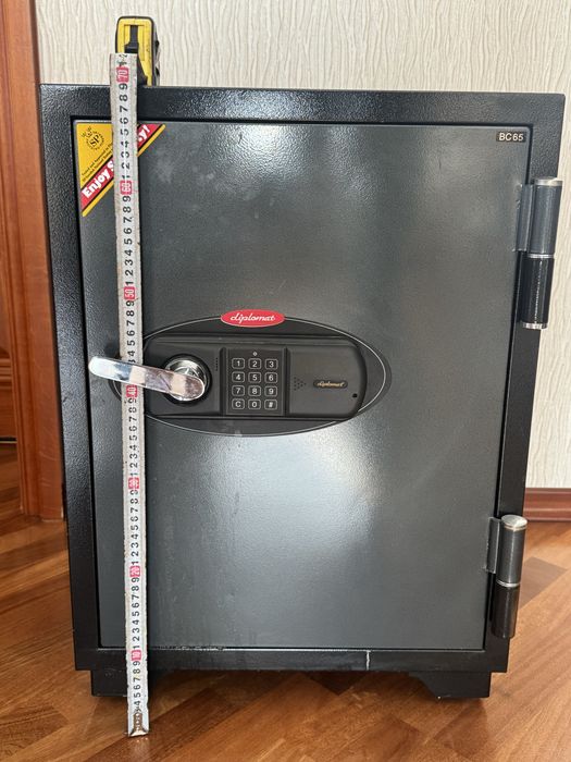 Сейф вогнетривкий Diplomat BC65