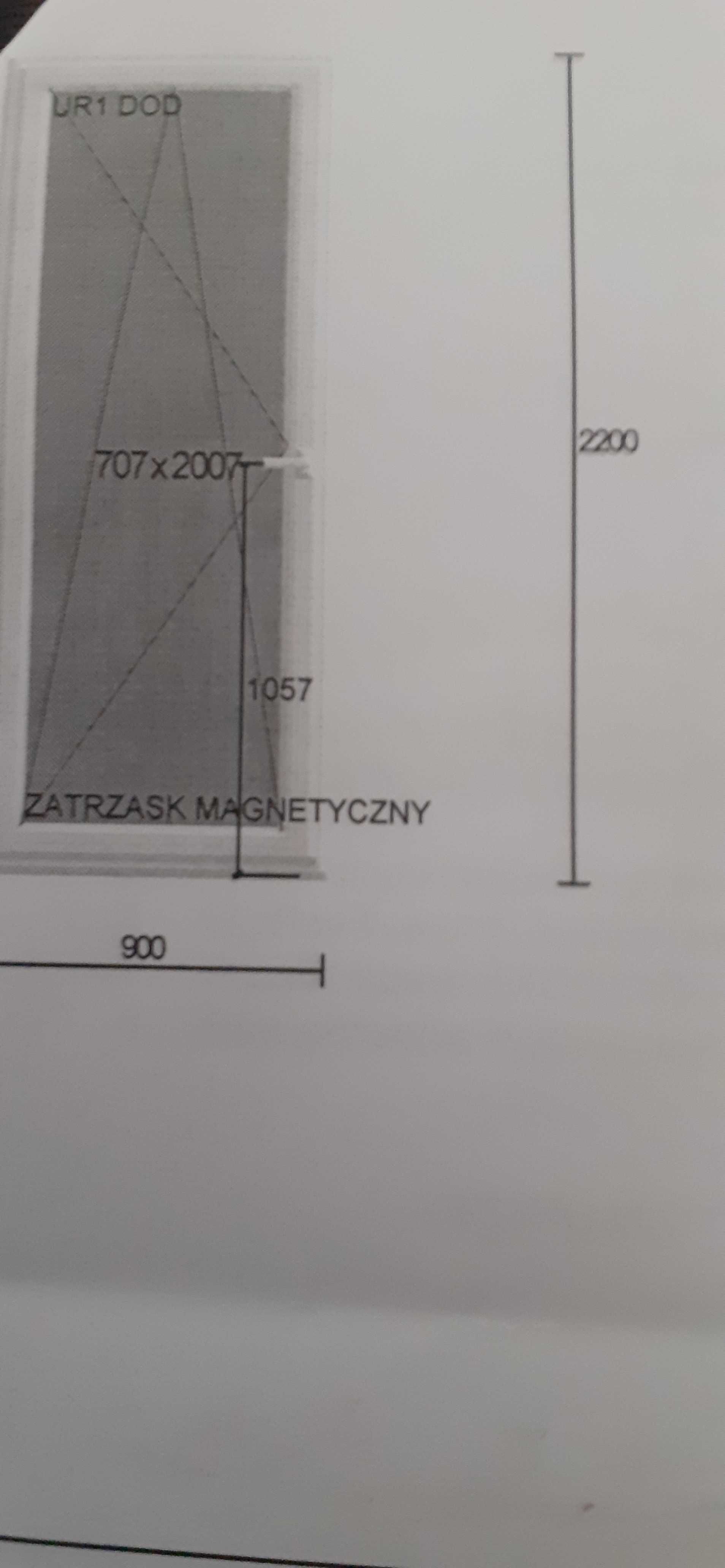 Nowe drzwi tarasowe z moskitierą na zatrzasku magnetycznym