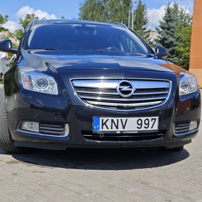 Opel Insignia продам