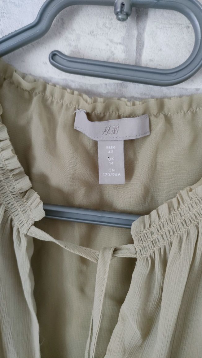 Letnia bluzeczka khaki XL