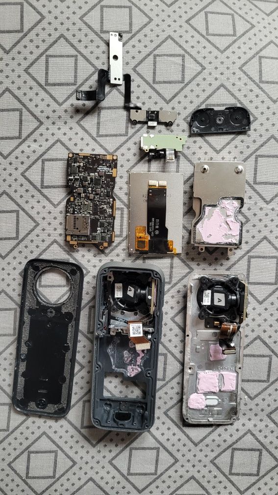 Kamera INSTA360 X3 części obiektyw soczewka