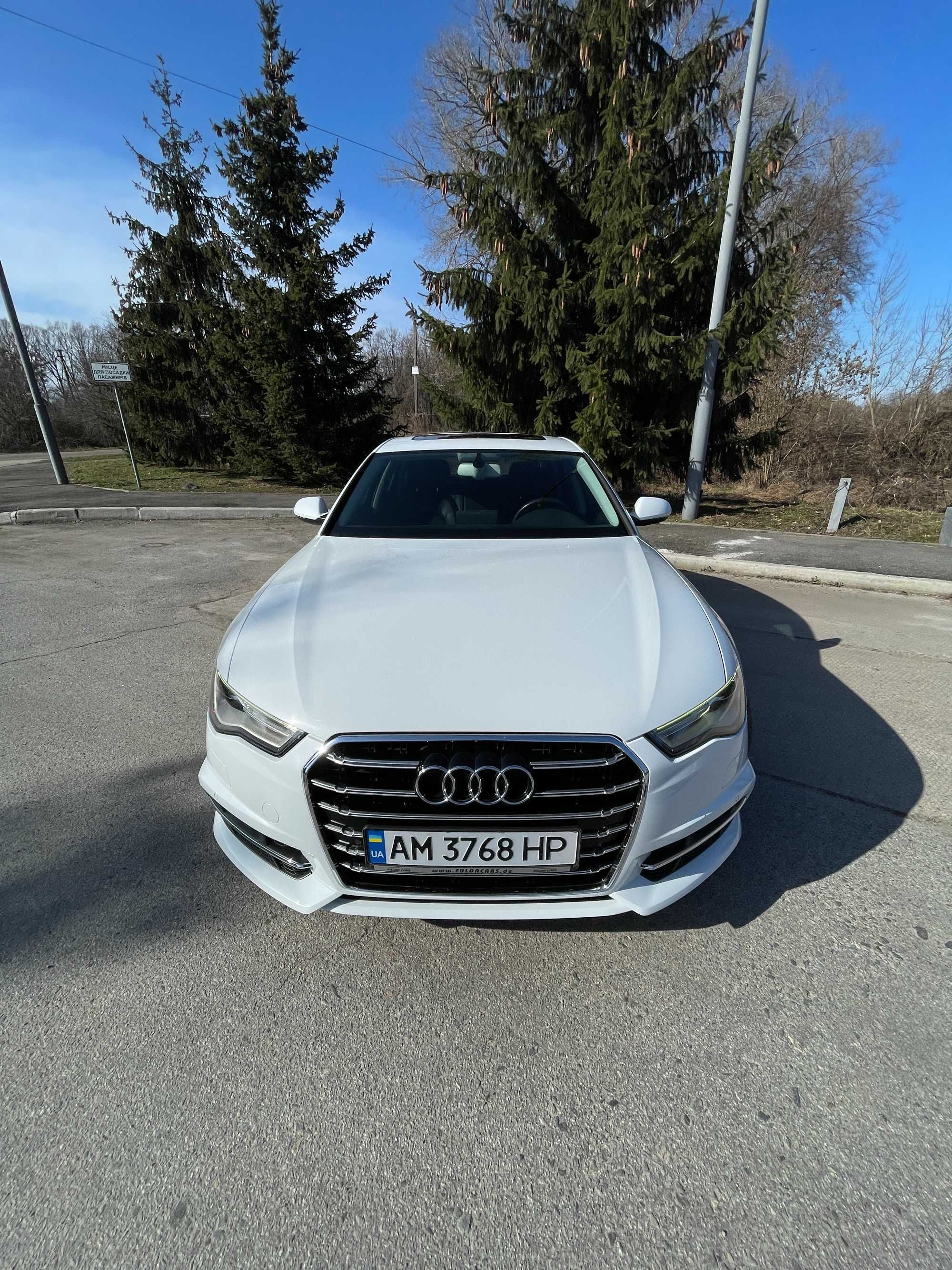 AUDI A6 2017 року