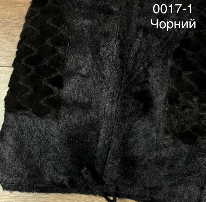 Жіноча альпака з капюшоном