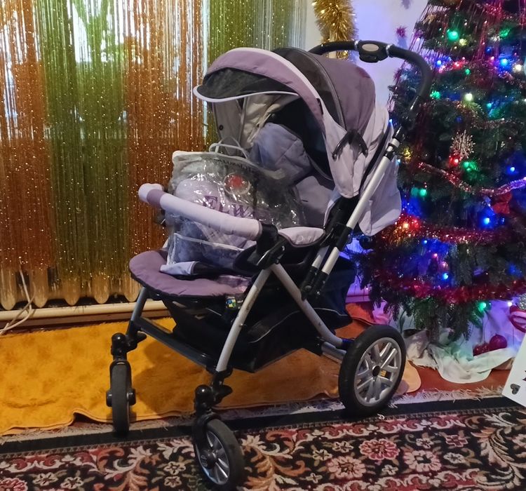 Прогулянкова коляска Jeremy Castle