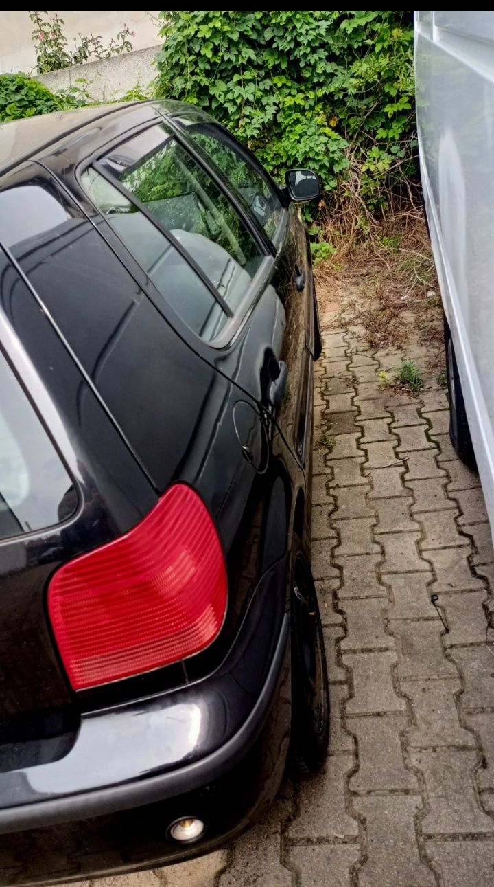 Volkswagen Polo III 6n2 2000 1.4 mpi LPG uszkodzony silnik