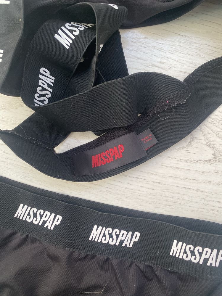 Купальник на высокой талии misspap