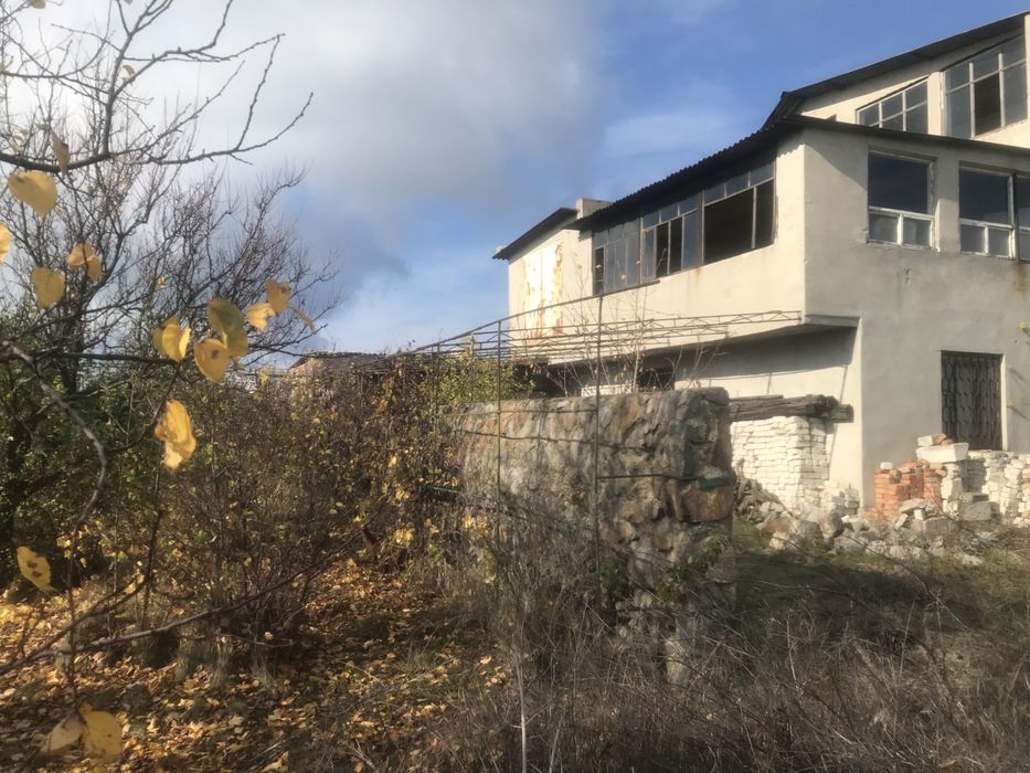 Продажа или аренда дома, дача, помещение, убежище.