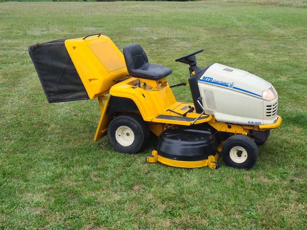 Traktorek kosiarka MTD Cub Cadet RBH 1200 BRIGGS 20KM hydro el kosz