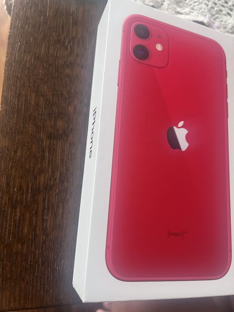 Iphone 11, etui, polska dystrybucja, jak nowy