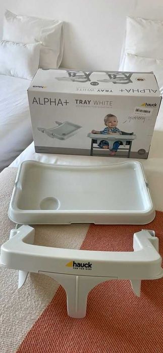 NOVA: Bandeja HAUCK Alpha Tray para Cadeira de Refeição Bebé (Branca)