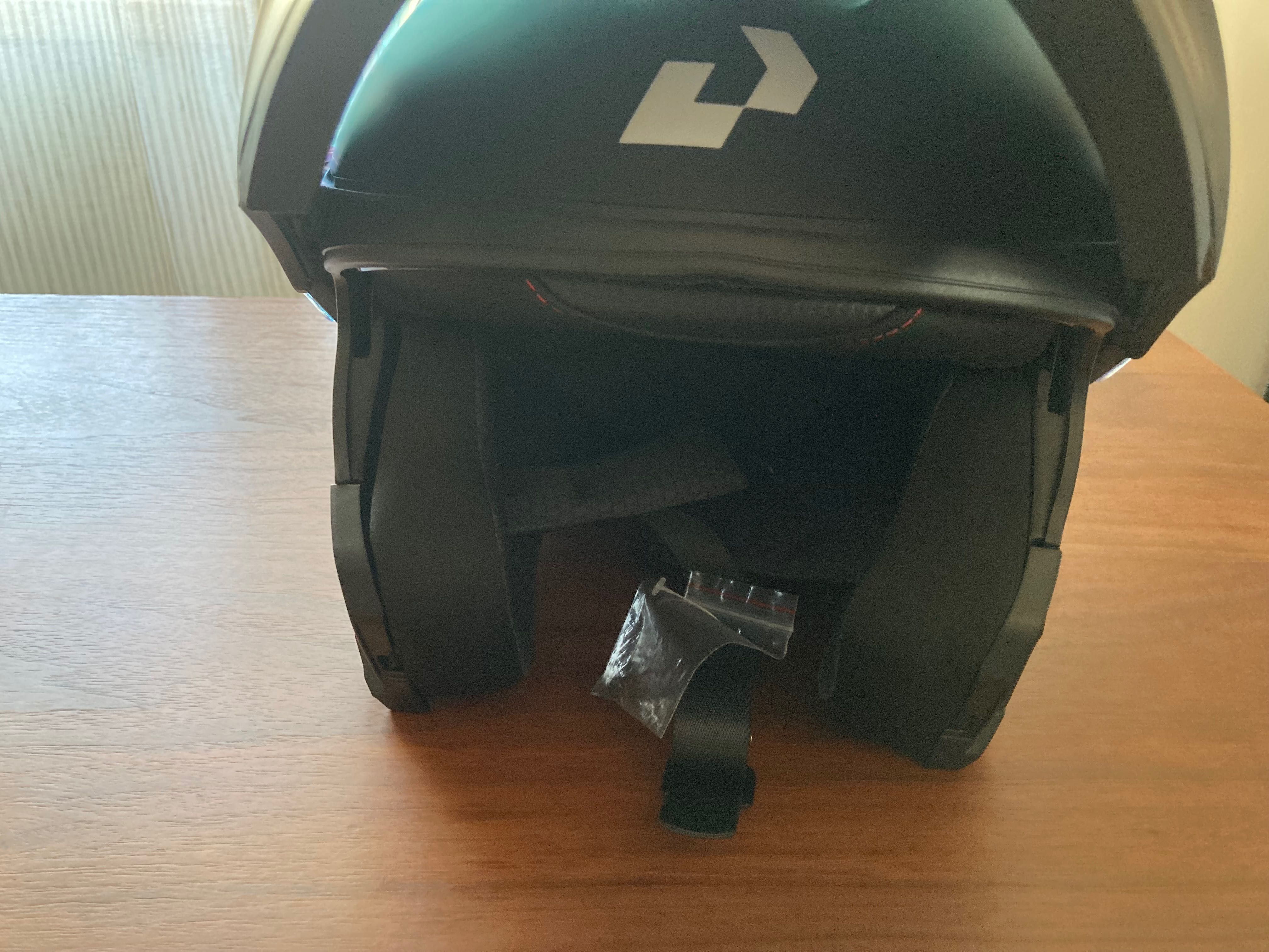 Capacete Mota a estrear