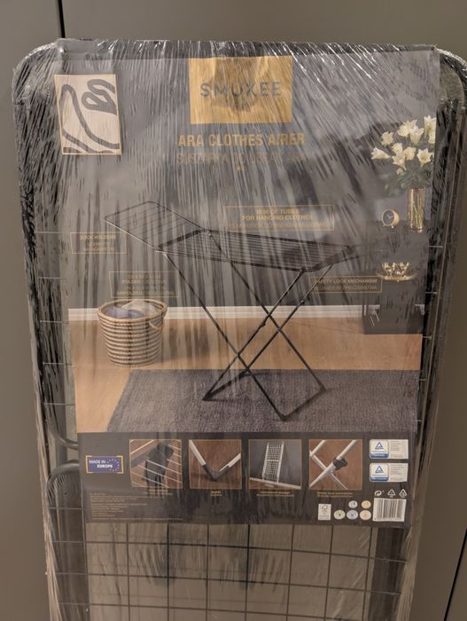 Stojąca suszarka do ubrań