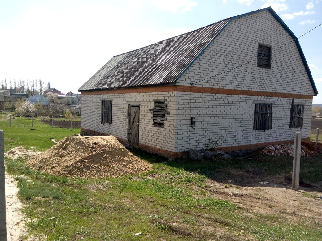 Незавершене будівництво