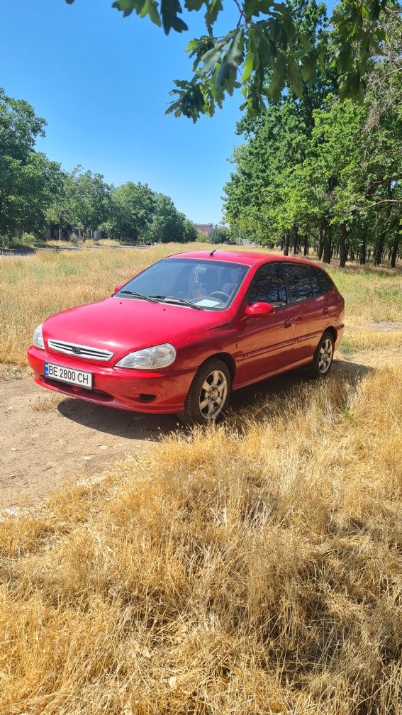 Продам Kia Rio LS Обмен желательно минивен,каблучок.