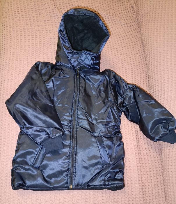 Курточка новая на мальчика