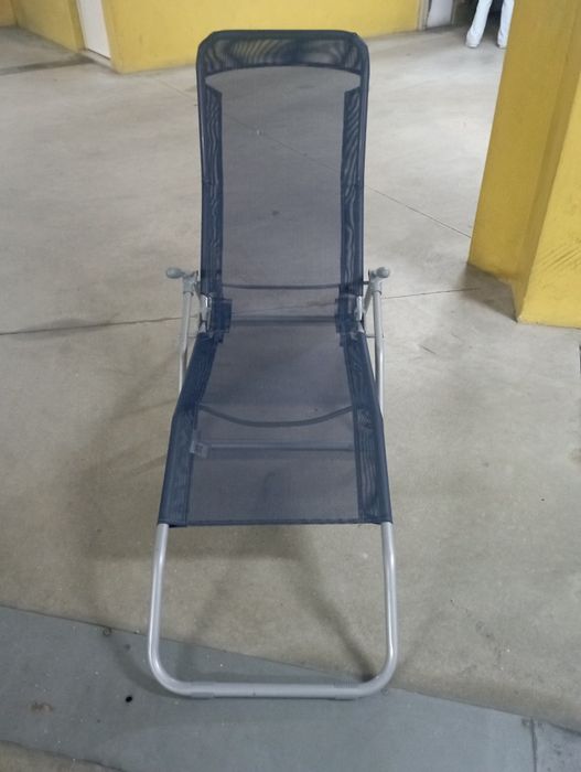 Cadeira de descanso de jardim