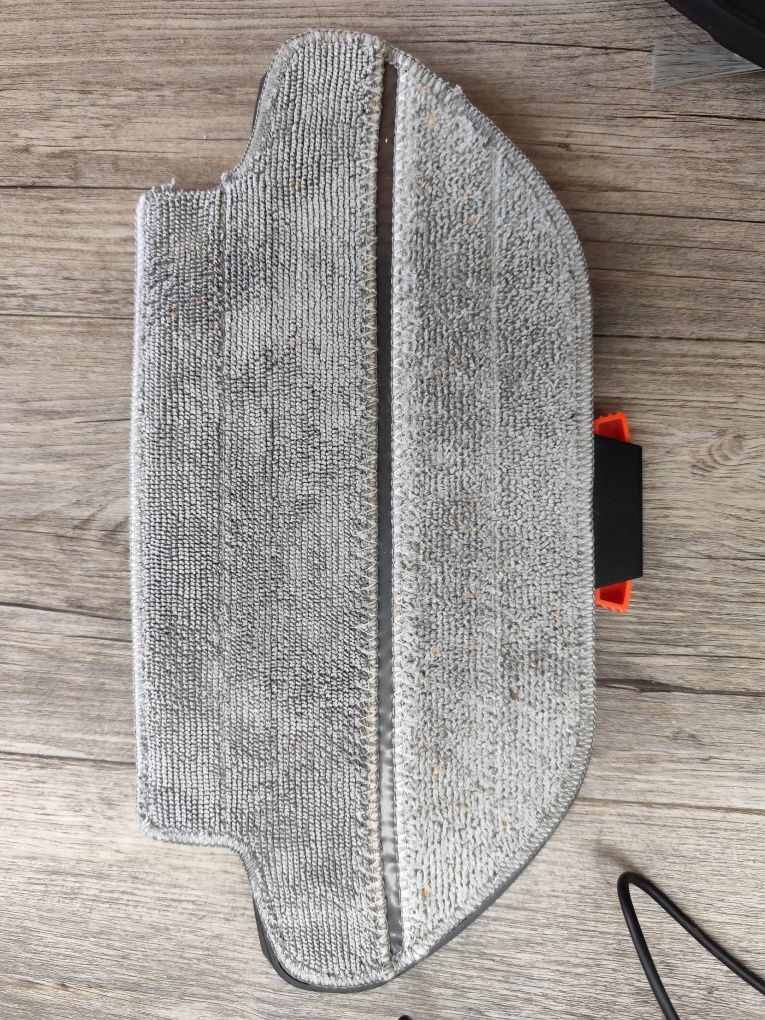 Xiaomi Mi Robot Vacuum Mop P Preto