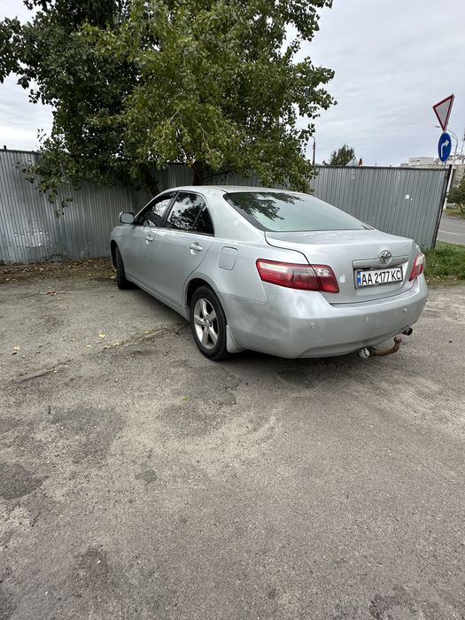 Toyota camry 40. 2,4 arabka