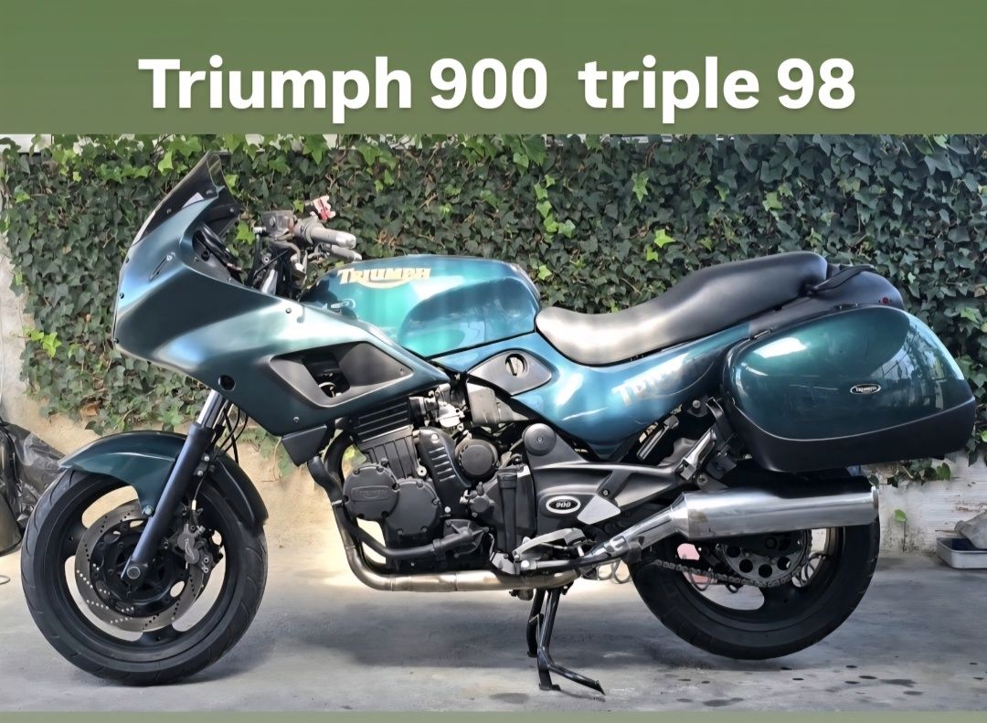 Triumph 900 Triple executive
