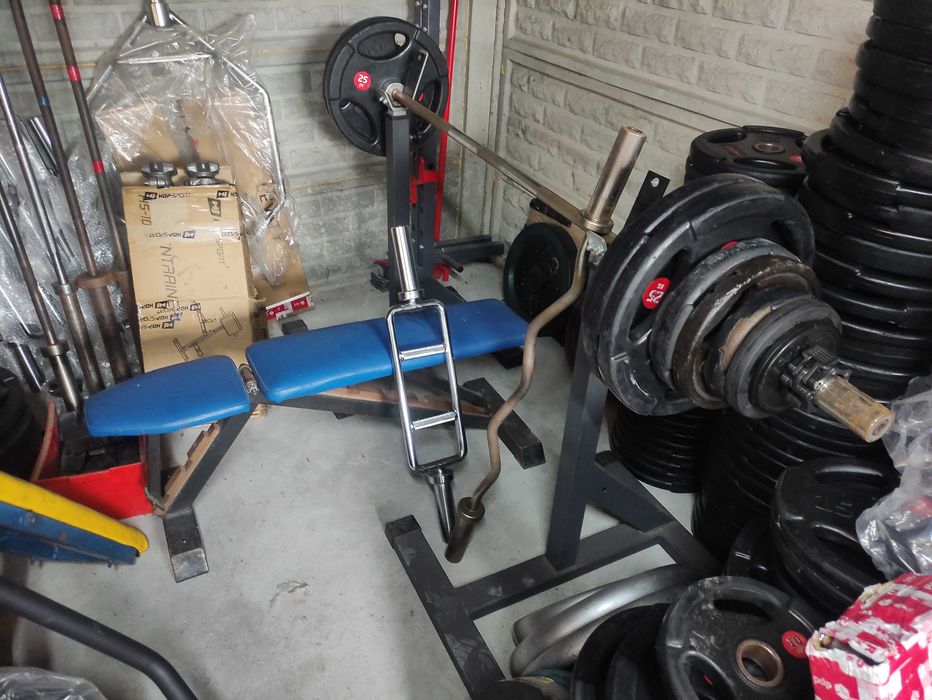 Ławka ławeczka do ćwiczeń regulowana stojaki gryf olimpijski 207,5kg