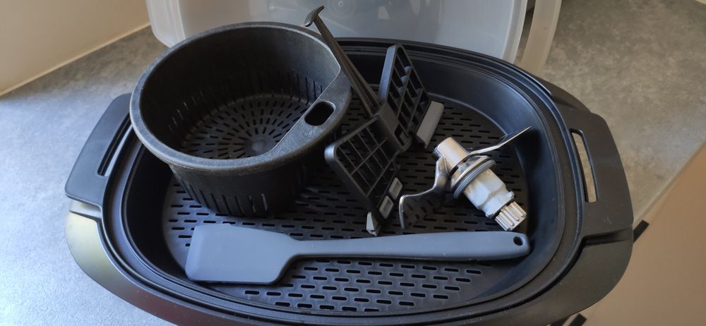 Wielofunkcyjny robot kuchenny z funkcją gotowania Model CY021