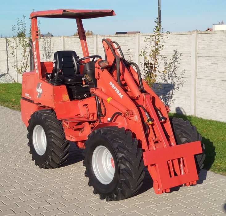 Ładowarka Weidemann 1370 P48 Schaffer miniładowarka
