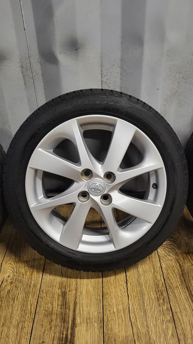 Felgi Toyota 16" 4x100 z oponami 195/50 R16 Yaris III IV 3 4