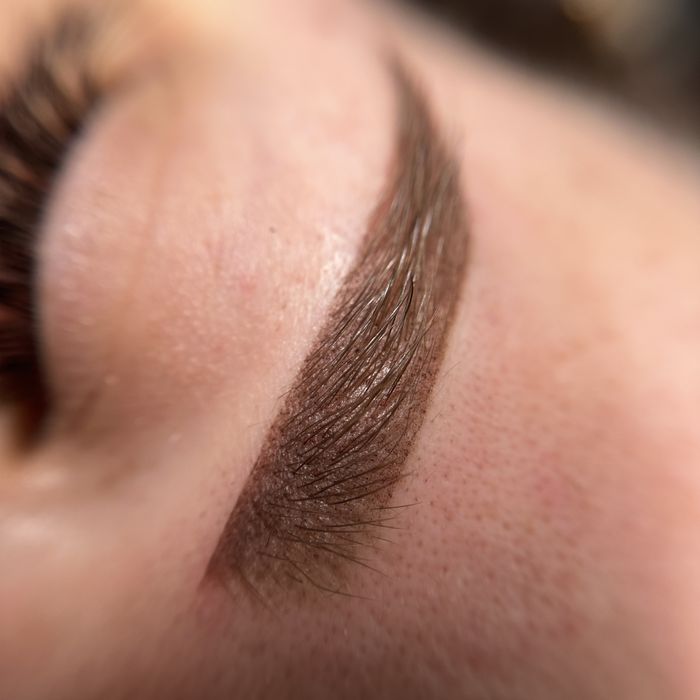 перманений макіяж /пудрові брови /татуаж брів