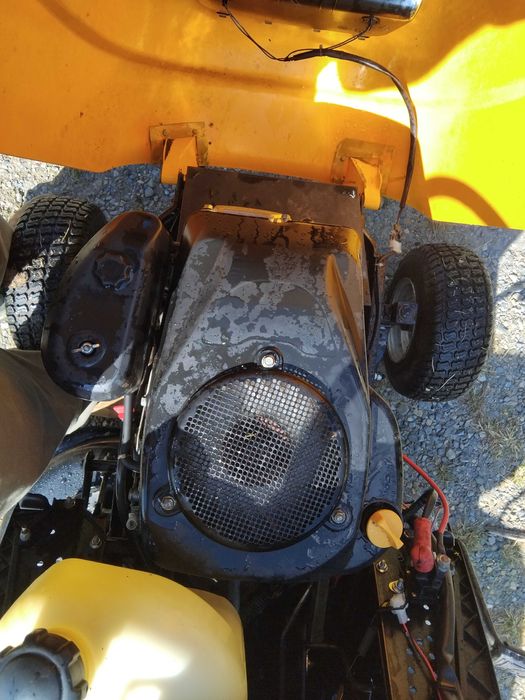 Tractor corta relva