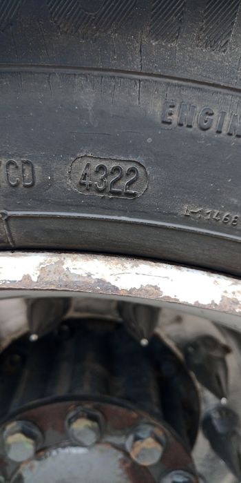 Continental Conti Hybrid HD3 без дисків.