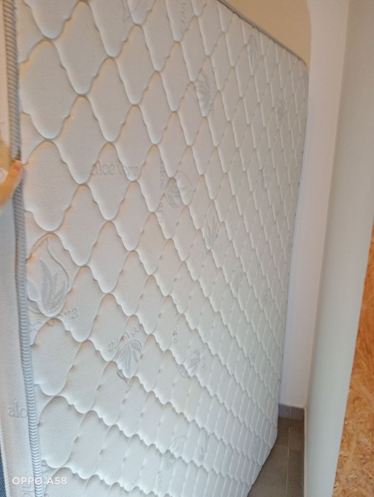 Vendo cama 160×200 IKEA com arrumação+colchão