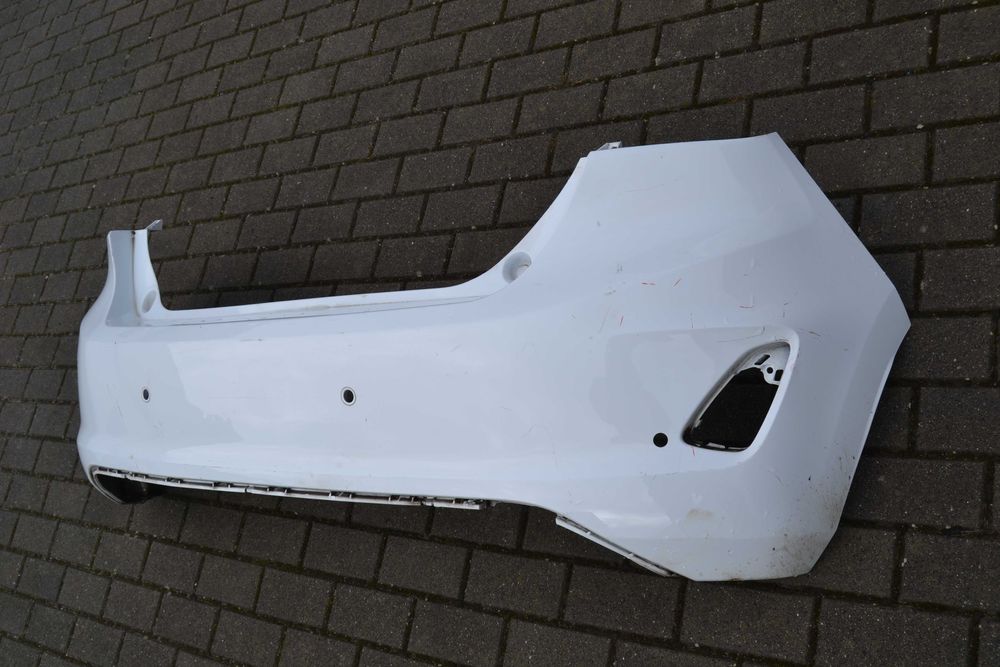 Ford Fiesta Mk8 zderzak tył tylny tyl fiesta mk8