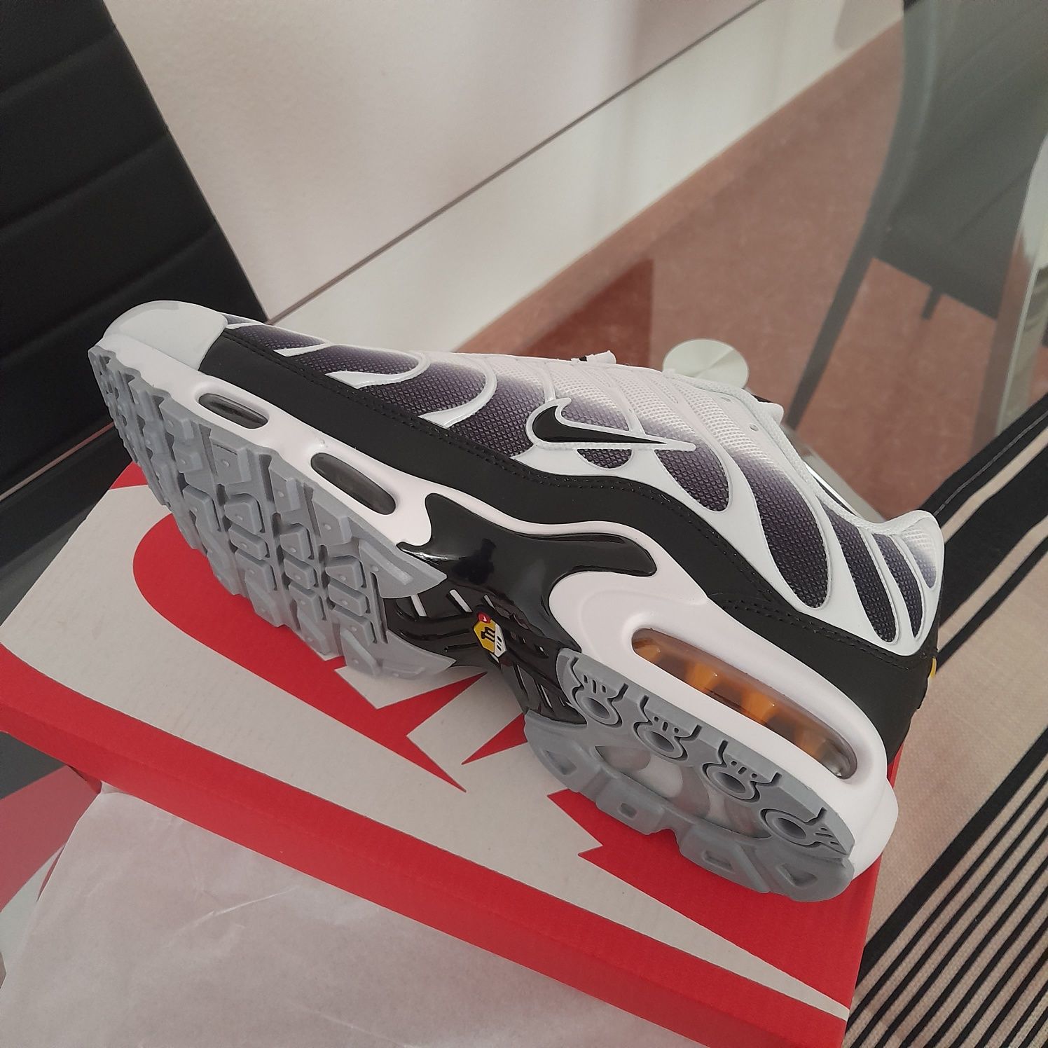 Vendo estes Nike air max tn n-43 por metade do preço