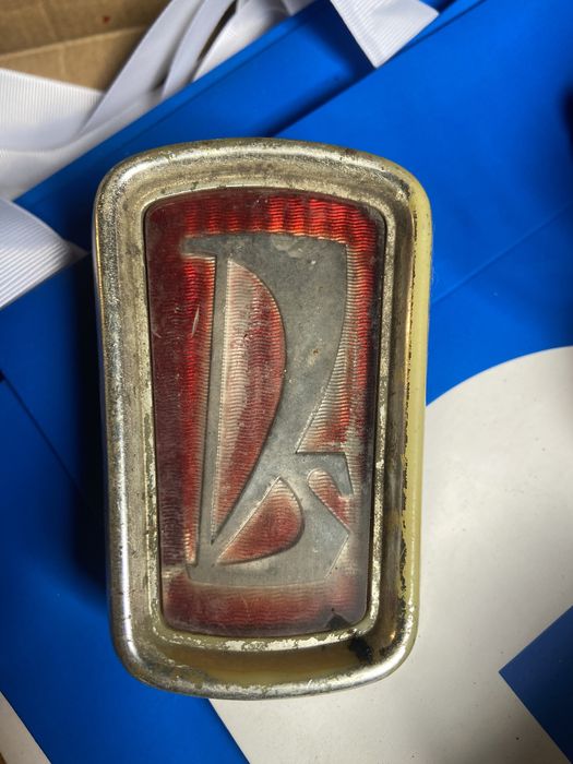 Продам емблему на Ваз 2103 від перших версій